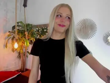 mia_elfie – webcam model profile photo Image 8