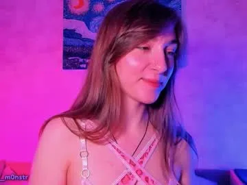 luvlivvyy – webcam model profile photo Image 11