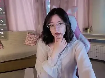 Runarunapi – webcam model profile photo Image 15