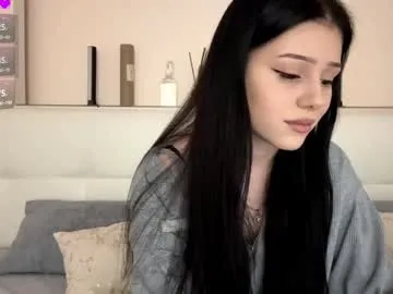 gracieparker – webcam model profile photo Image 2