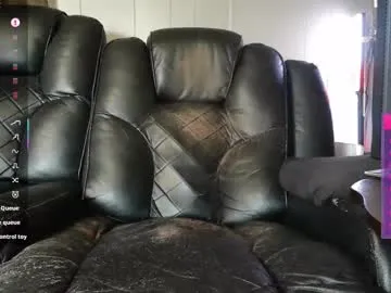 lil_eva live broadcast Image 2