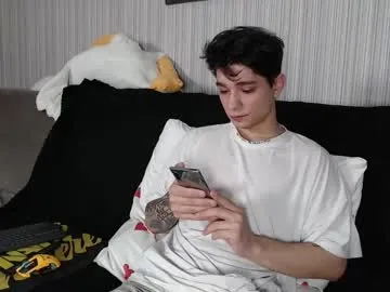 phantom_wave – webcam model profile photo Image 2