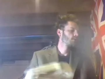 buzz5127 – webcam model profile photo Image 3