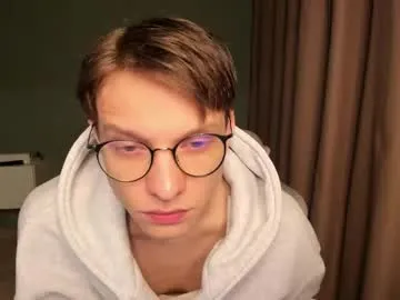 taniy_ – webcam model profile photo Image 8