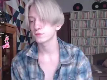 Runarunapi – webcam model profile photo Image 11