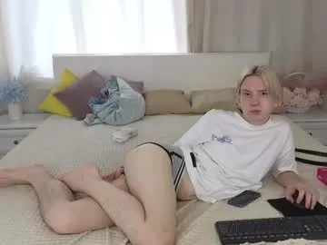 Runarunapi – webcam model profile photo Image 4