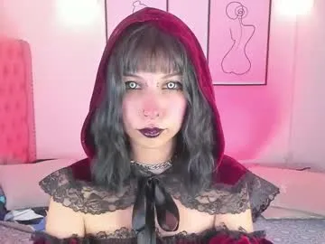 _Alice_1 – webcam model profile photo Image 11