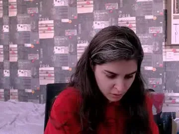 Runarunapi – webcam model profile photo Image 14