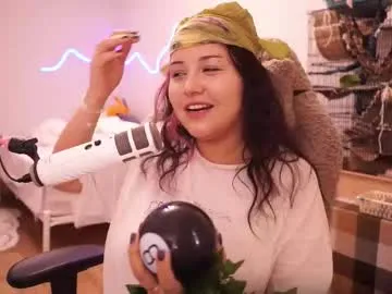 Runarunapi – webcam model profile photo Image 19