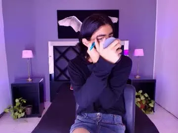 buzz5127 – webcam model profile photo Image 4