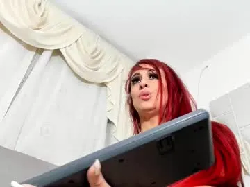 lavetax – webcam model profile photo Image 19