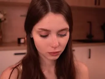 sharlin_13 – webcam model profile photo Image 10