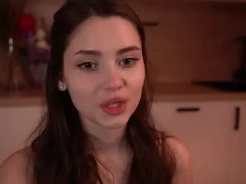 sharlin_13 – webcam model profile photo Image 6