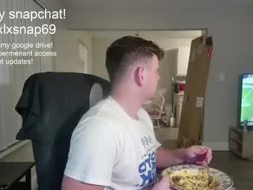 mon1_day – webcam model profile photo Image 19