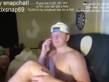 mon1_day – webcam model profile photo Image 4