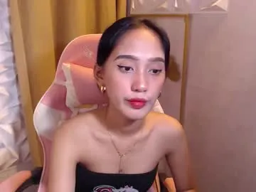 Runarunapi – webcam model profile photo Image 11