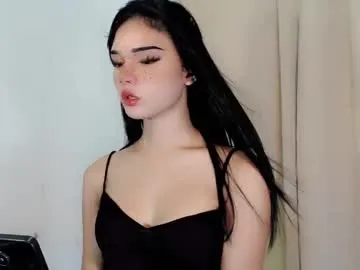 onlykira – webcam model profile photo Image 10