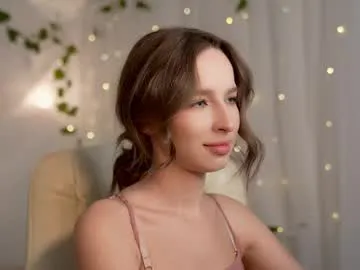 cutieeeeva – webcam model profile photo Image 9