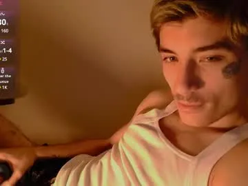 IORio2 – webcam model profile photo Image 5