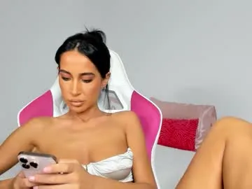 monika_reed1 live broadcast Image 5