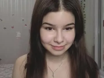 _Alice_1 – webcam model profile photo Image 12