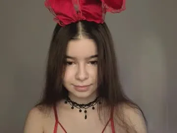 _Alice_1 – webcam model profile photo Image 17