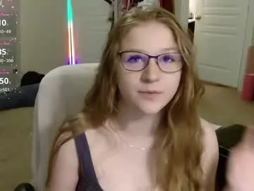 Runarunapi – webcam model profile photo Image 11