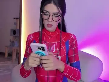 Runarunapi – webcam model profile photo Image 2