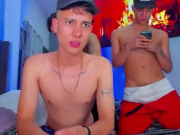 AAASuck – webcam model profile photo Image 16