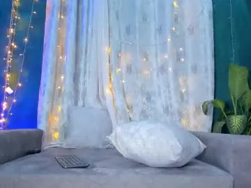 AAASuck – webcam model profile photo Image 7