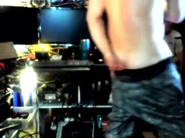 brokehungcollegeguy – webcam model profile photo Image 4