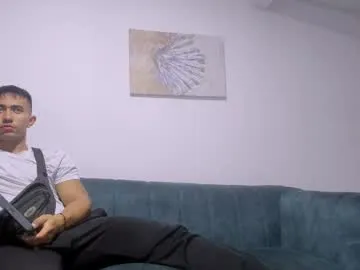 whackingmywilly – webcam model profile photo Image 3