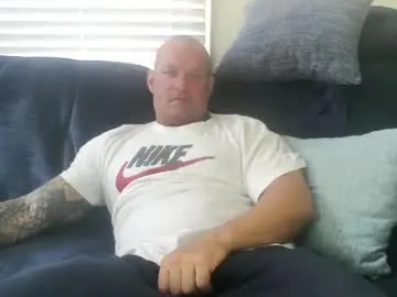 aviebby – webcam model profile photo Image 13