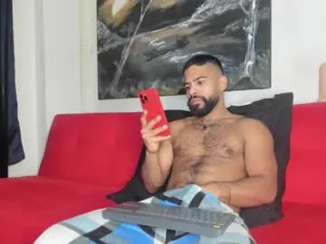 paroncho – webcam model profile photo Image 12