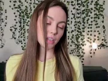 Runarunapi – webcam model profile photo Image 3