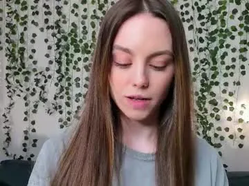 Runarunapi – webcam model profile photo Image 5