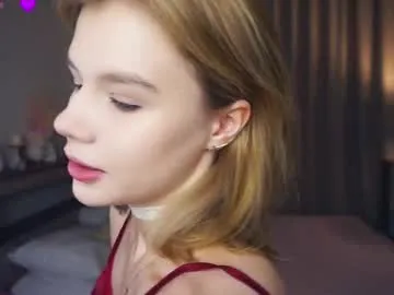 Victoria_Nova – webcam model profile photo Image 18