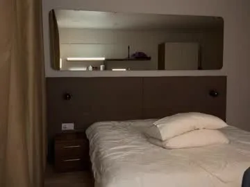 mitsuki0915 – webcam model profile photo Image 11