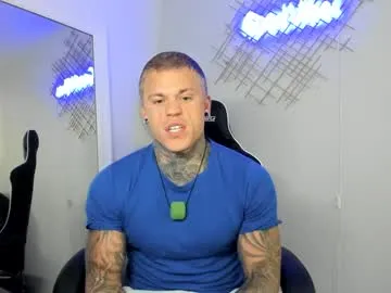 hunterXhan – webcam model profile photo Image 2