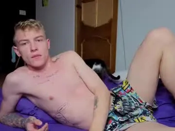 vanandjuani – webcam model profile photo Image 13