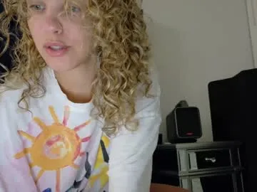 winter11 – webcam model profile photo Image 11