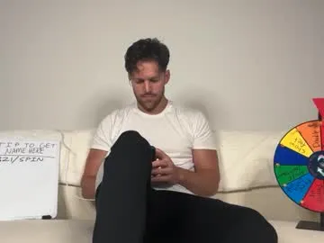 playhardsex – webcam model profile photo Image 2