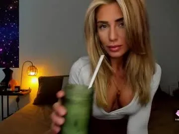 _Alice_1 – webcam model profile photo Image 2