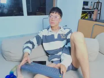 pinkadele – webcam model profile photo Image 7