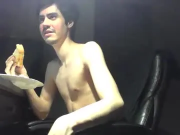 _gummies15 – webcam model profile photo Image 10