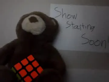 _gummies15 – webcam model profile photo Image 12