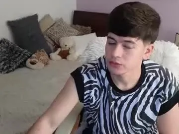 DominantAlex18 – webcam model profile photo Image 3