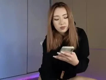 Bllowjoyy – webcam model profile photo Image 17