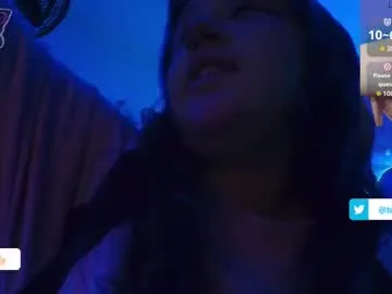 CurlyElisa – webcam model profile photo Image 14