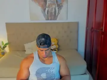 kai101010 – webcam model profile photo Image 2